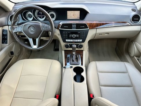 Used 2013 Mercedes-Benz C 300 4MATIC Sedan w/ Premium 1 Pkg image 21