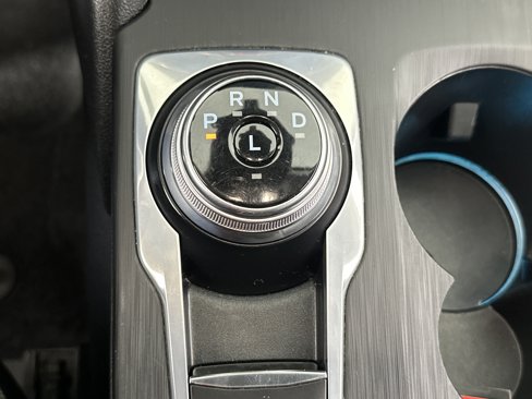 Used 2021 Ford Escape Titanium image 28