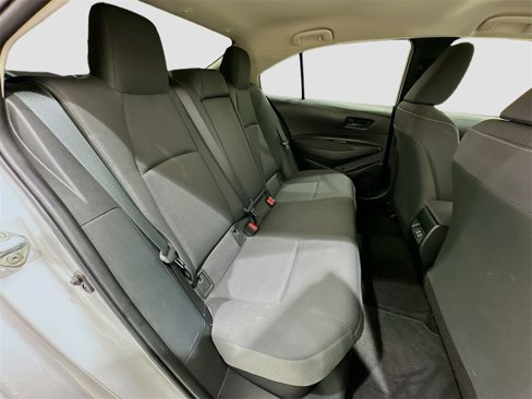 Used 2023 Toyota Corolla LE image 26