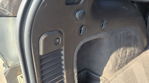 Used 2019 Jeep Grand Cherokee Overland image 10