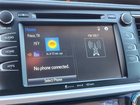 Used 2018 Toyota Highlander Plus image 17