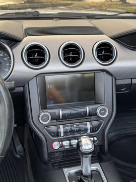 Used 2018 Ford Mustang Premium image 13