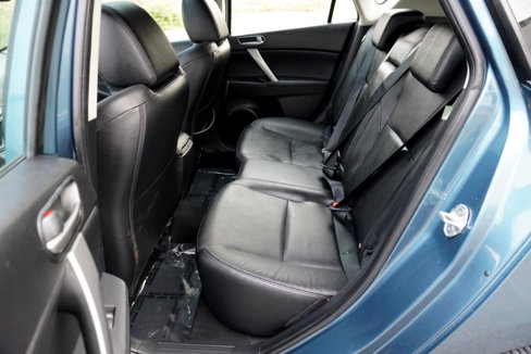 Used 2010 MAZDA MAZDA3 s Grand Touring image 11