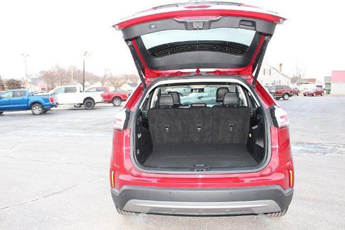 Used 2023 Ford Edge SEL w/ Convenience Package image 9