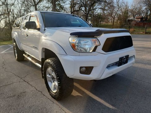 Used 2013 Toyota Tacoma 4x4 Access Cab w/ SR5 Pkg image 1