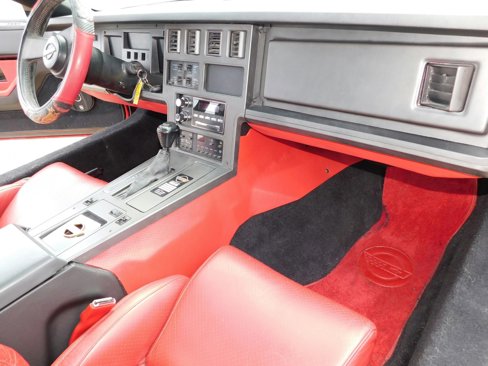 Used 1988 Chevrolet Corvette Coupe image 21