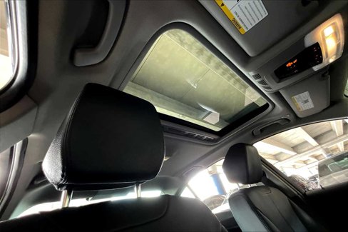Used 2015 BMW 320i Sedan image 13