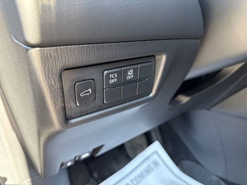 Used 2019 MAZDA CX-5 Touring image 37