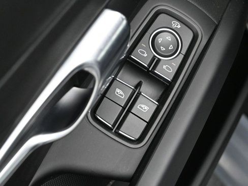 Certified 2024 Porsche 718 Cayman image 9