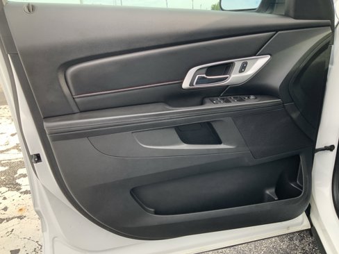 Used 2016 GMC Terrain SLE image 13
