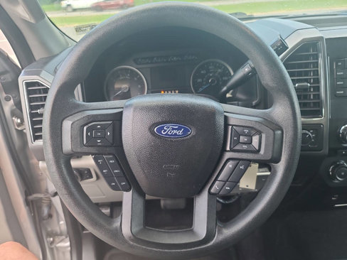 Used 2017 Ford F150 XLT image 14