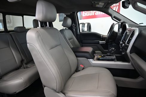 Used 2015 Ford F150 Lariat image 14