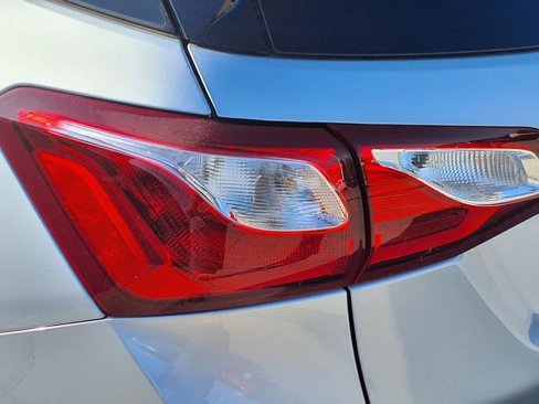Used 2019 Chevrolet Equinox LT w/ Sun & Navigation Package image 12