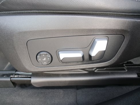 Used 2024 BMW X3 sDrive30i w/ Convenience Package image 15