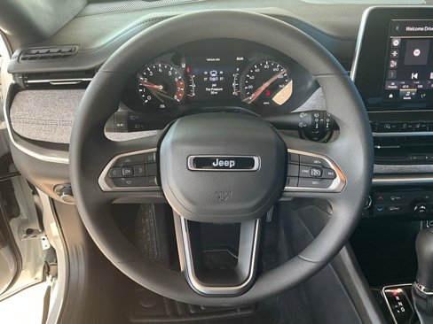 New 2025 Jeep Compass Sport image 23