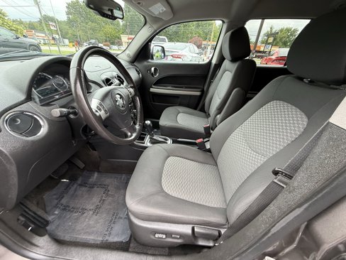 Used 2011 Chevrolet HHR LT w/ LT Preferred Equipment Group image 14