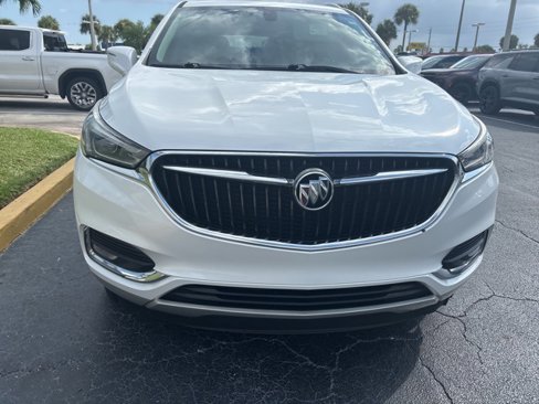Used 2018 Buick Enclave Essence w/ Trailering Package image 9