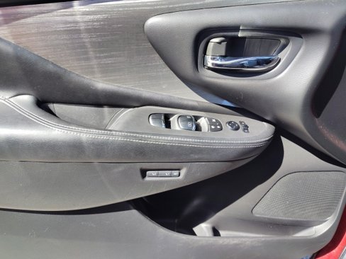 Used 2015 Nissan Murano SL w/ Cargo Package w/Cover image 15