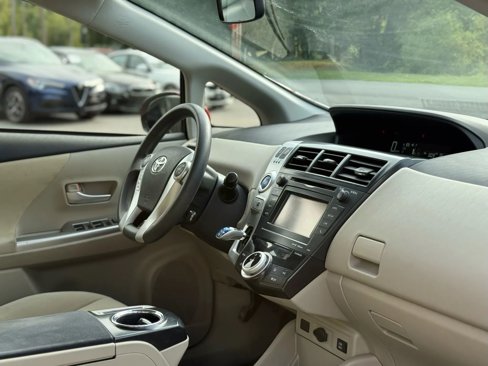 Used 2012 Toyota Prius V Two image 34