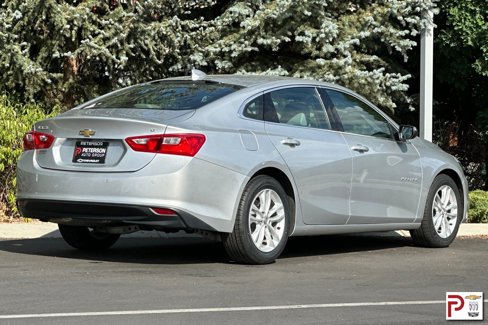 Used 2017 Chevrolet Malibu LT w/ Leather Package image 4