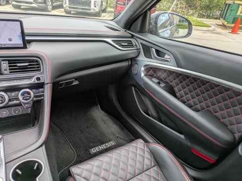 Certified 2022 Genesis G70 3.3T w/ Sport Prestige Package image 13