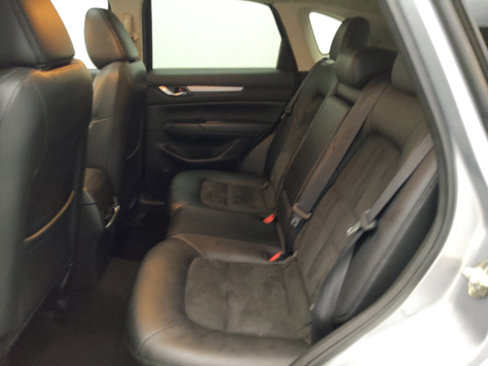 Used 2017 MAZDA CX-5 Touring w/ Preferred Equipment Package image 18