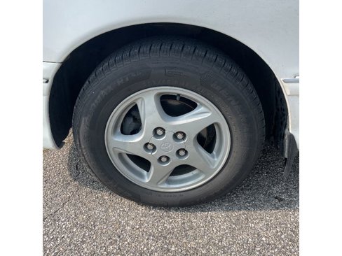 Used 1998 Toyota Avalon XLS image 13