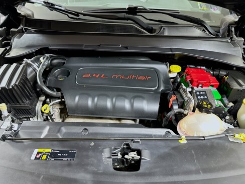 Certified 2020 Jeep Compass Latitude image 29
