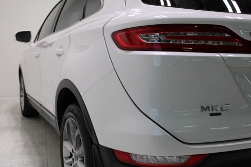 Used 2015 Lincoln MKC AWD w/ Equipment Group 101A Select image 38