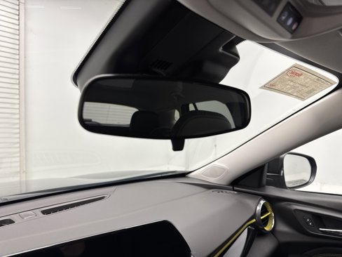 New 2025 Chevrolet Trax ACTIV image 18