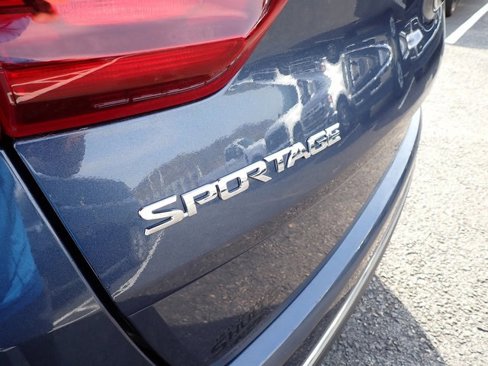 Used 2022 Kia Sportage LX w/ LX AWD Value Edition Package image 6