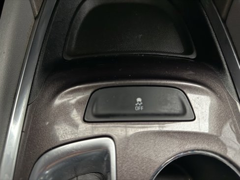Used 2021 Chevrolet Malibu LT image 22