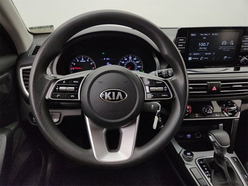 Used 2021 Kia Seltos LX image 14