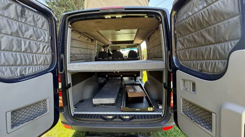 Used 2015 Mercedes-Benz Sprinter 2500 image 14