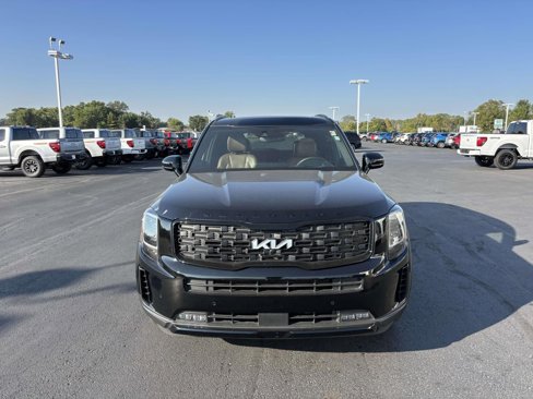 Used 2022 Kia Telluride SX w/ SX Prestige Package image 2