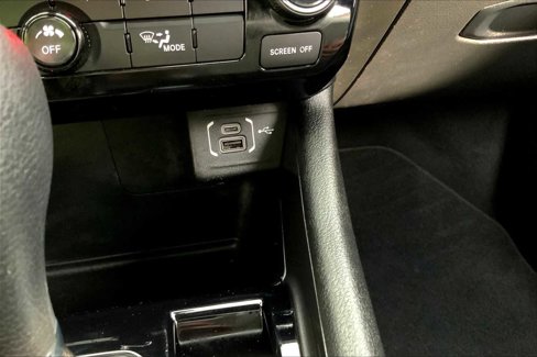 Certified 2023 Jeep Compass Sport image 33