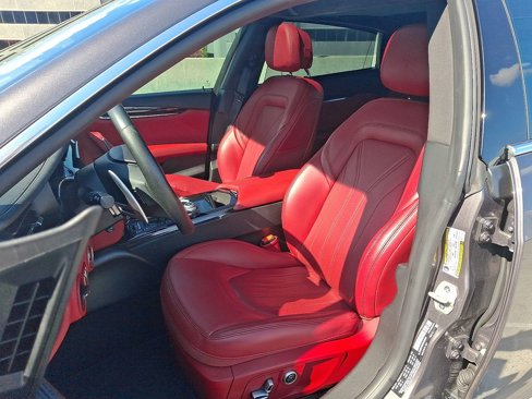 Used 2022 Maserati Quattroporte Modena Q4 image 5
