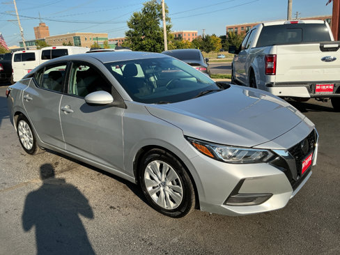 Used 2021 Nissan Sentra S image 3
