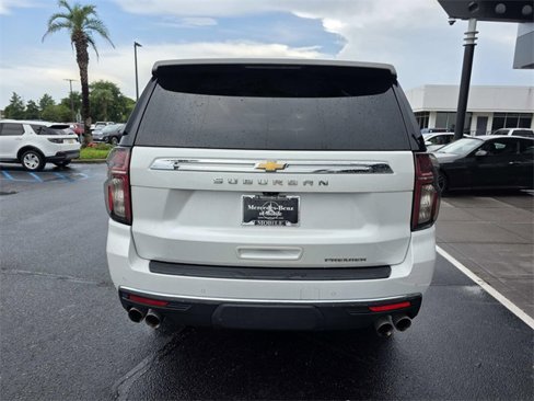 Used 2021 Chevrolet Suburban Premier w/ Premium Package image 7