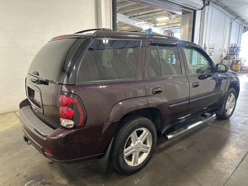 Used 2008 Chevrolet TrailBlazer LT w/ Sun And Sound Package image 4