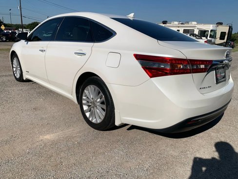 Used 2014 Toyota Avalon Limited image 6