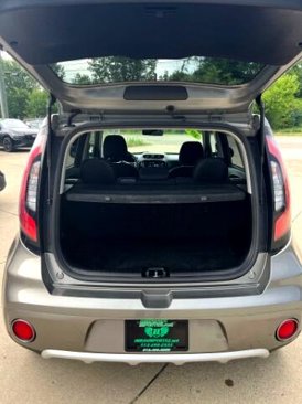 Used 2018 Kia Soul + image 28