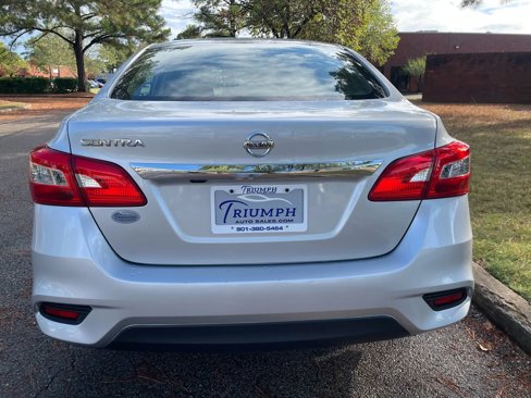 Used 2019 Nissan Sentra S image 4