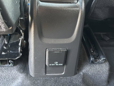 Used 2022 Buick Encore Preferred w/ Safety Package II image 18
