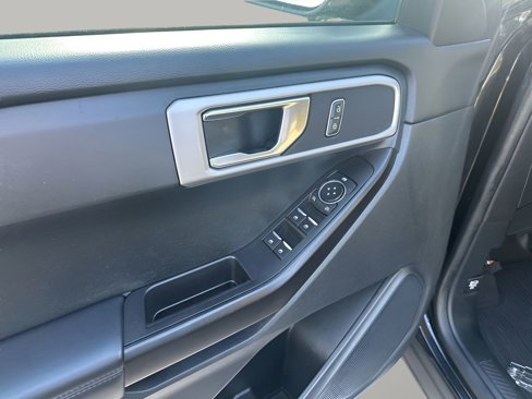 Used 2021 Ford Explorer 2WD image 22