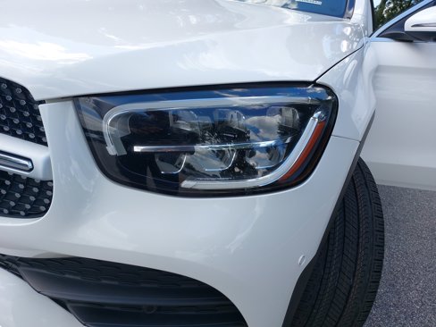 Used 2020 Mercedes-Benz GLC 300 image 31