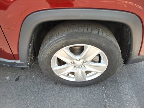 Used 2022 Jeep Compass Latitude image 17