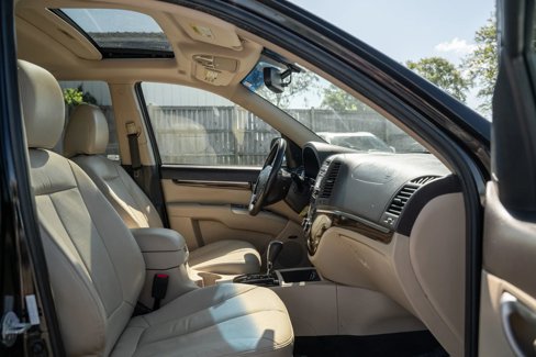 Used 2011 Hyundai Santa Fe Limited image 11