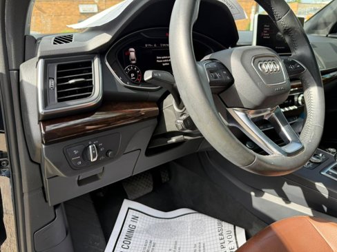 Used 2018 Audi Q5 2.0T Premium Plus w/ Premium Plus Package image 13