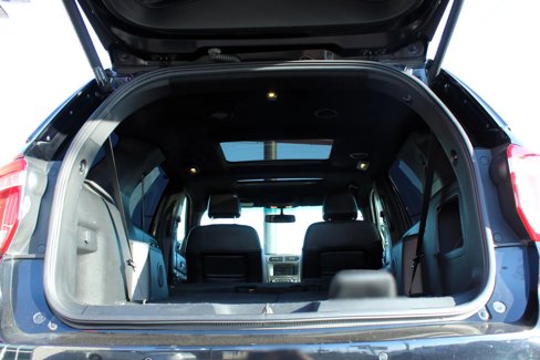 Used 2016 Ford Explorer XLT w/ Equipment Group 202A image 26